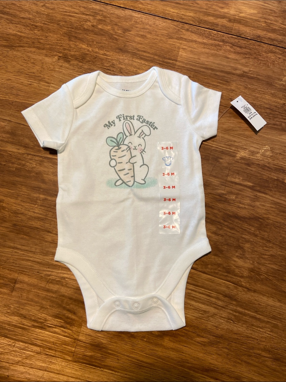🇨🇦 White 'My First Easter' Bunny & Carrot One-Piece